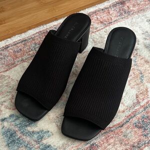 Black Women's Slide Sandals